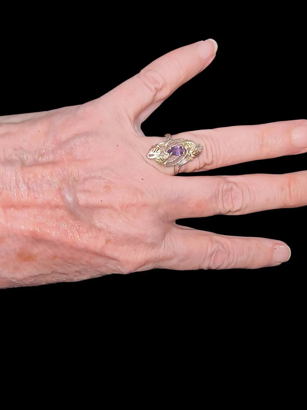 Vintage Coleman Co. Sterling And Amethyst Black Hills Gold Leaf Ring